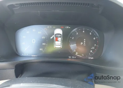 2019 Volvo Xc40 T5 Momentum/T5 R-Design from USA, damaged, VIN YV4162XZ5K2011986